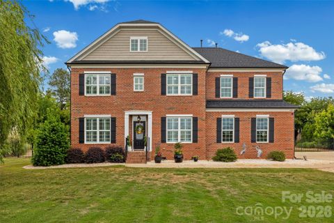 2105 Belle Regal Circle sold home in The Gates At Eastview, Rock Hill, SC