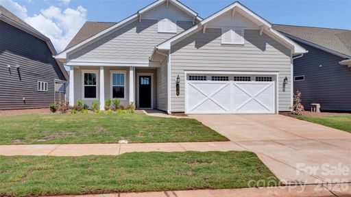 3026 Brush Creek active home in Cresswind At Wesley Chapel, Monroe, NC