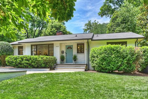 4050 Sheffield Drive sold home in Sheffield Park, Charlotte, NC
