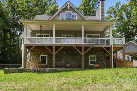 250 Henderson Road