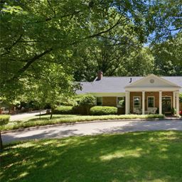 455 Heathcote Drive