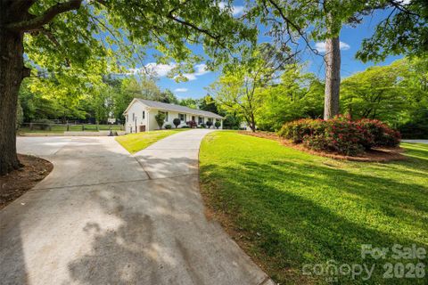 504 Fairway Drive