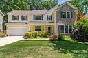 6425 Colonial Garden Drive sold home in Huntersville, SC