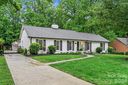 533 King Edward Road sold home in Charlotte, SC