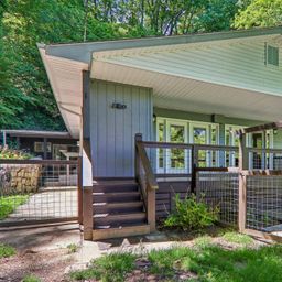 224 Highlands Loop