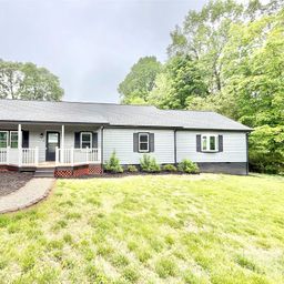1586 Kenlane Drive