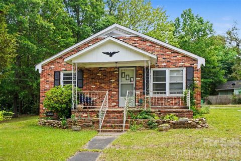 301 Hampton Road
