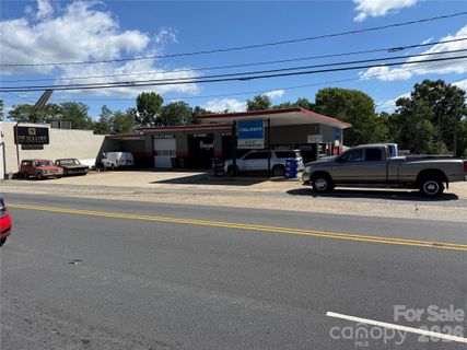 551 Main Street