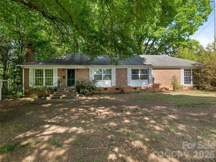 4701 Aspen Court pending home in Fairmeadows, Charlotte, NC