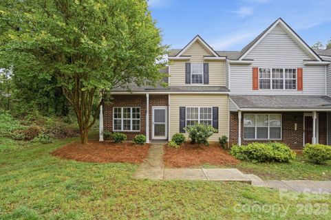 Homes in The Landing At Hickory Grove, Charlotte