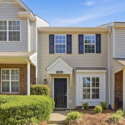 10584 English Setter Way