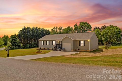 104 Sandtrap Drive