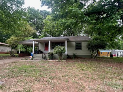 412 Eastside Drive