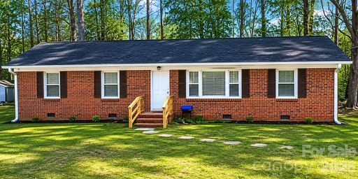 122 Birchwood Drive