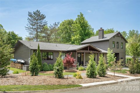 17 Grove Street sold home in Sylvania, Brevard, NC