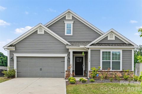 130 Ari Avenue active home in Brookside, Troutman, NC