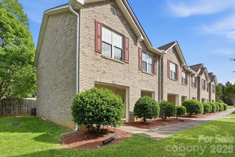 812 Maupin Avenue active home in Maupin Court, Salisbury, NC