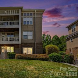 104 Pier 33 Drive