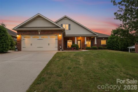 2425 Winnsford Lane sold home in Kinmere Farms, Gastonia, NC