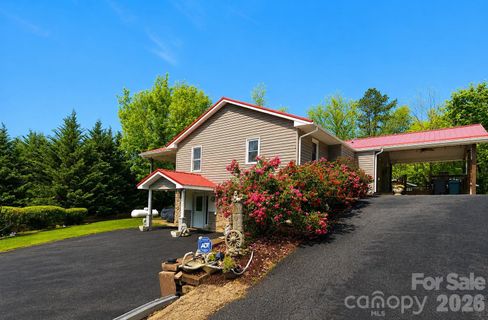 41 Vista Drive