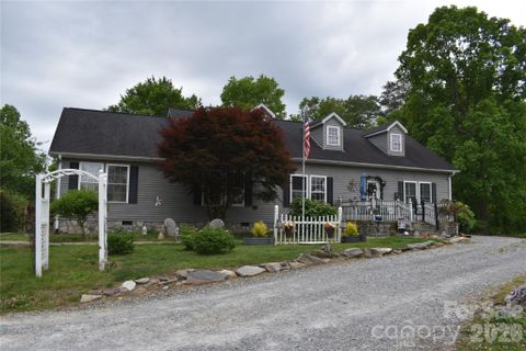 25 Triton Way