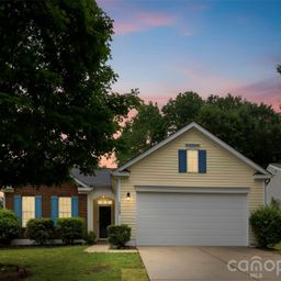 1528 Oakdale Green Drive