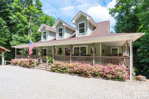 78 Spellbound Road active home in Cataloochee Ranch Estates, Waynesville, NC