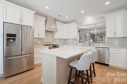 6014 Bison Court pending home in Sun City Carolina Lakes, Fort Mill, SC