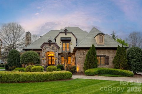 8304 Marcliffe Court