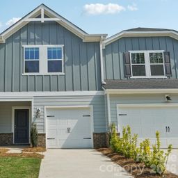 9021 Foggy Brook Loop