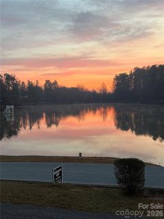 153 Oscelake Way
