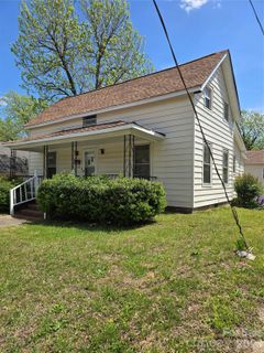 184 Cabarrus Avenue