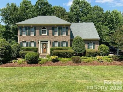 145 Saint Martins Lane sold home in Lippard Springs, Statesville, NC