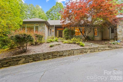 132 Berry Creek Drive active home in Kenmure, Flat Rock, NC