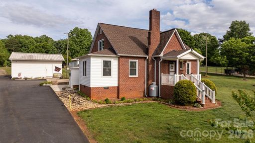 2582 Startown Road