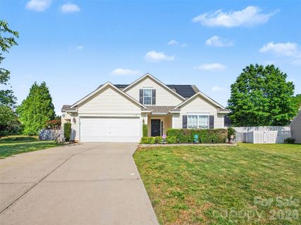 110 Humbold Place active home in Linwood Farms, Mooresville, NC