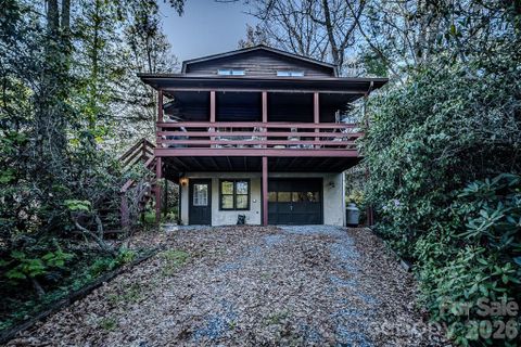 86 Hickory Lane