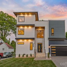 3008 Holt Street