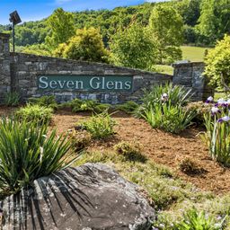 948 Cove Creek Lane