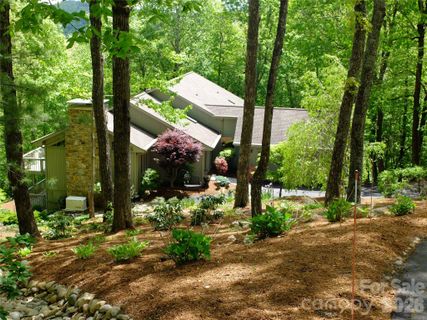 258 Dalhousie Court