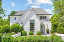 2638 Hampton Avenue sold home in Charlotte, SC
