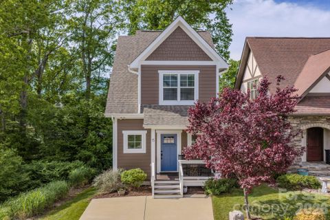 15 Tudor Way active home in Tudor Croft, Black Mountain, NC