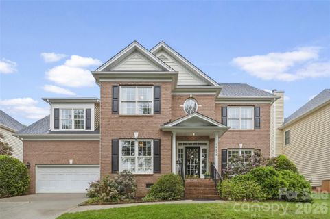 14438 Harvington Drive pending home in MacAulay, Huntersville, NC