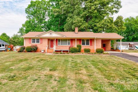 751 Pleasantdale Drive active home in Pleasantdale Acres, Shelby, NC