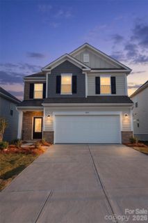 1013 Widgeon Way