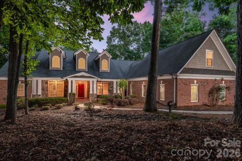 4709 Rockwood Drive