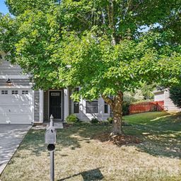 712 Tulip Tree Place