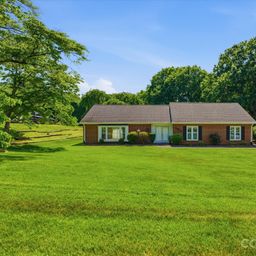 1020 Longreen Drive