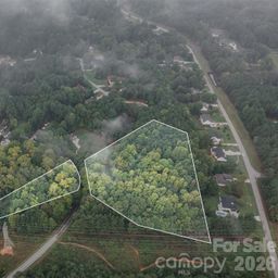 22 23 Windy Pine Circle