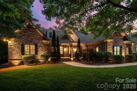 Homes in Stanton Heights, Fort Mill